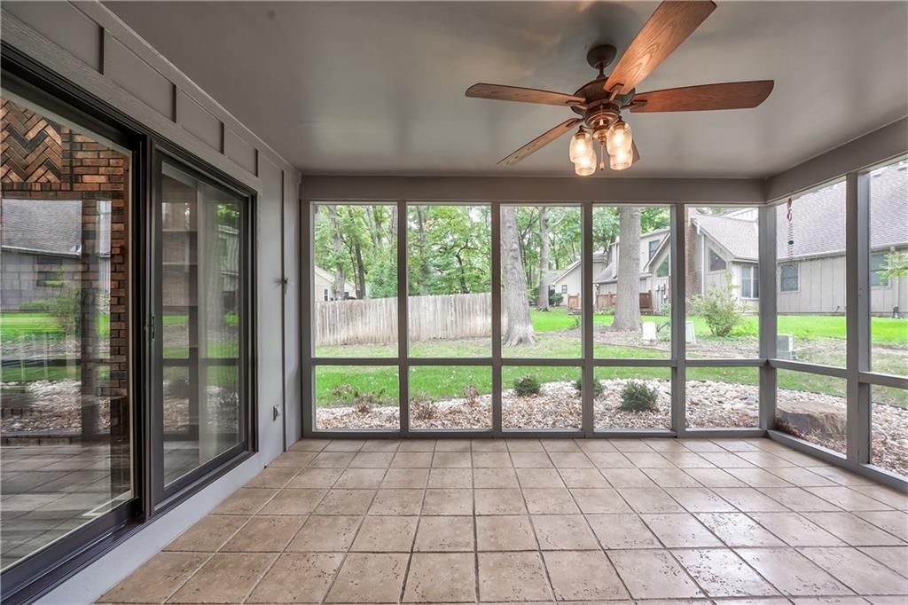 8215 Rosehill Road — photo 17