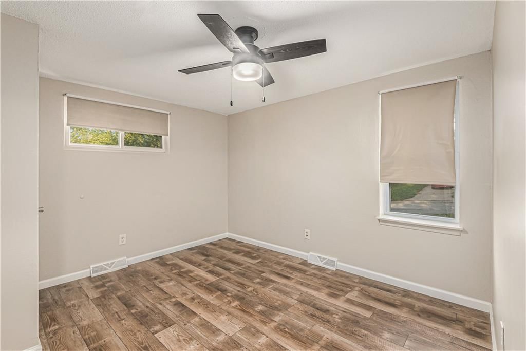 4020 N Spruce Avenue — photo 11