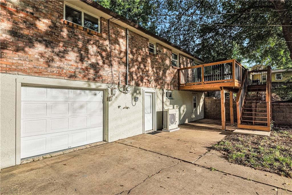 4020 N Spruce Avenue — photo 21