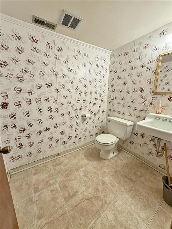 1251 E Crestview Drive — photo 15