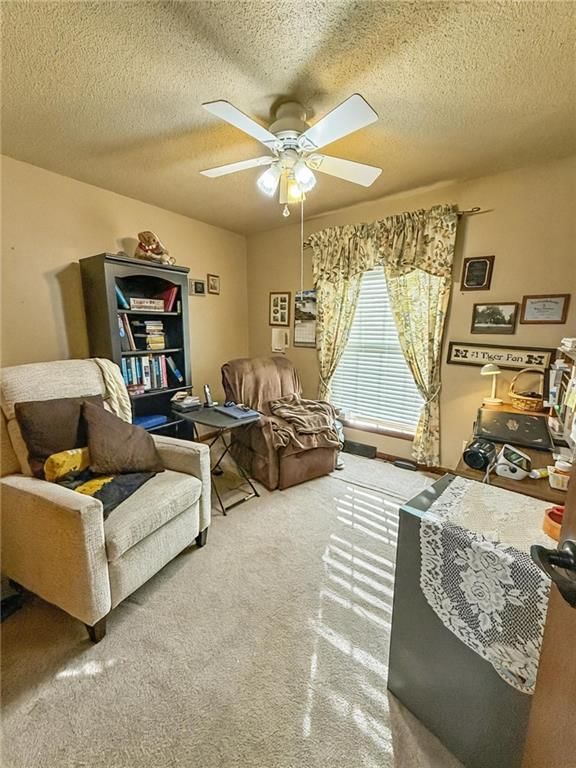 1251 E Crestview Drive — photo 8