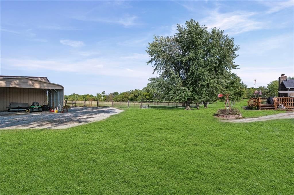 14934 Fairmount Road — photo 37