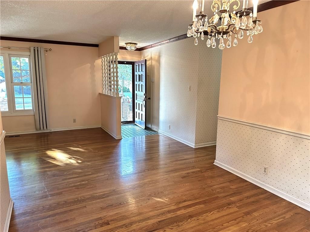 3422 Jardine Terrace — photo 11
