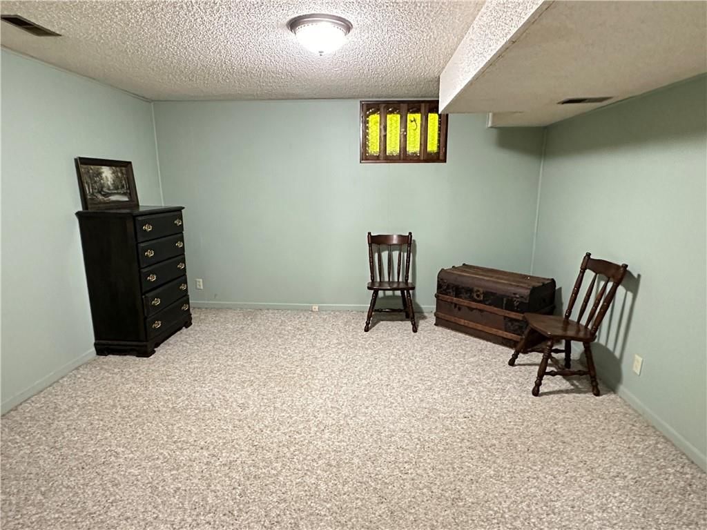 3422 Jardine Terrace — photo 29