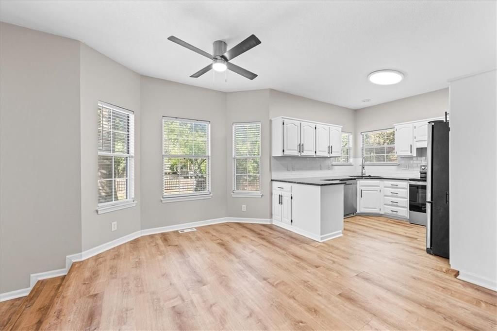 1121 N Julia Street — photo 7