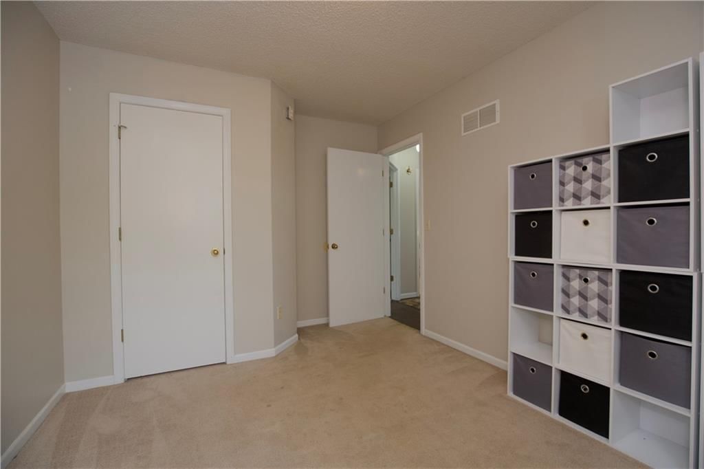 700 S DEERFIELD Drive — photo 16