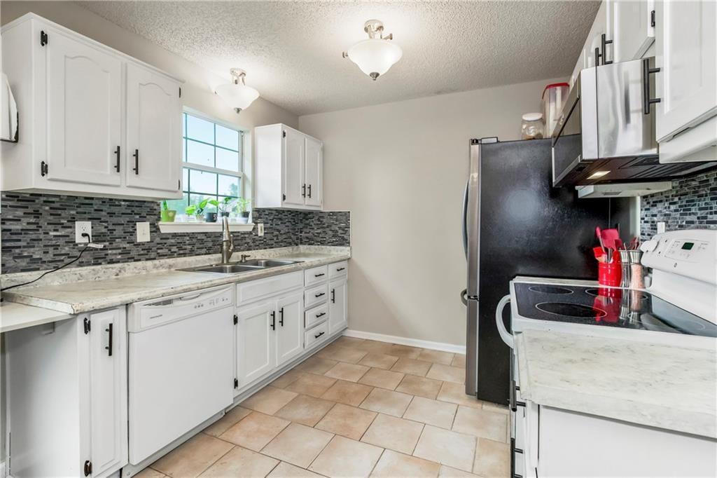 700 S DEERFIELD Drive — photo 8