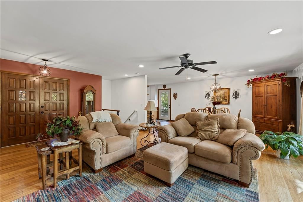 321 S Wabash Circle — photo 4