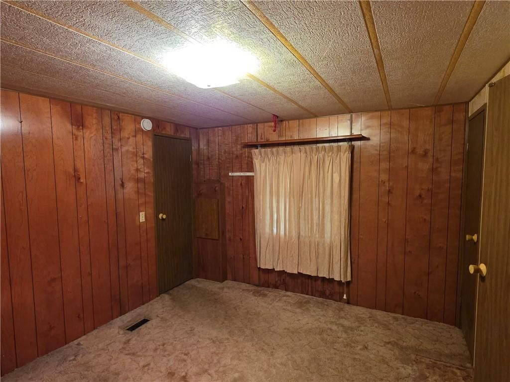 406 S Summer Street — photo 11