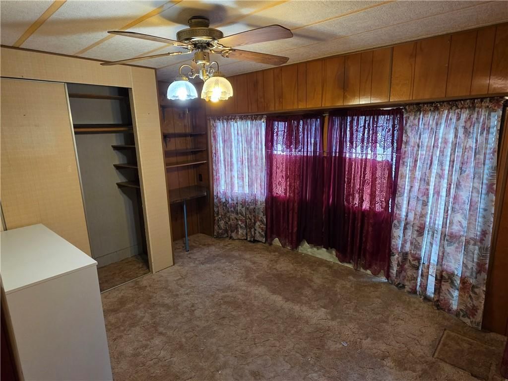 406 S Summer Street — photo 15