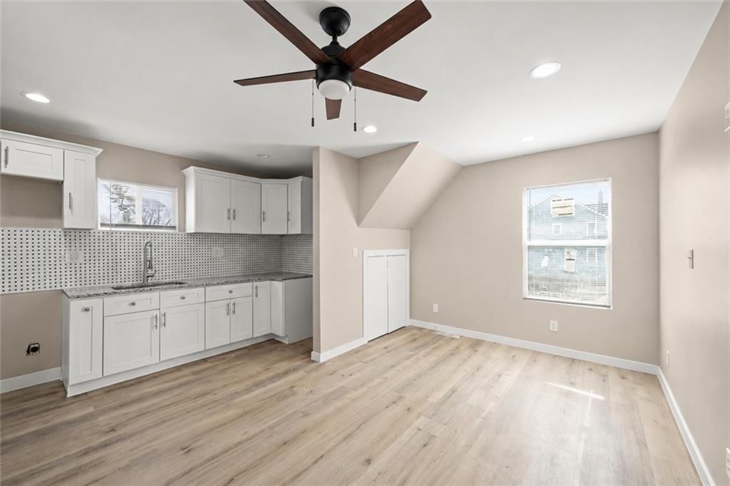 1013 Armstrong Avenue — photo 20