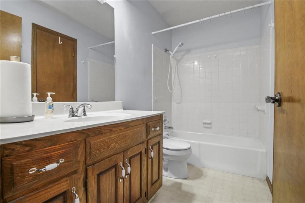 3608 SW 10th Street Court — photo 17