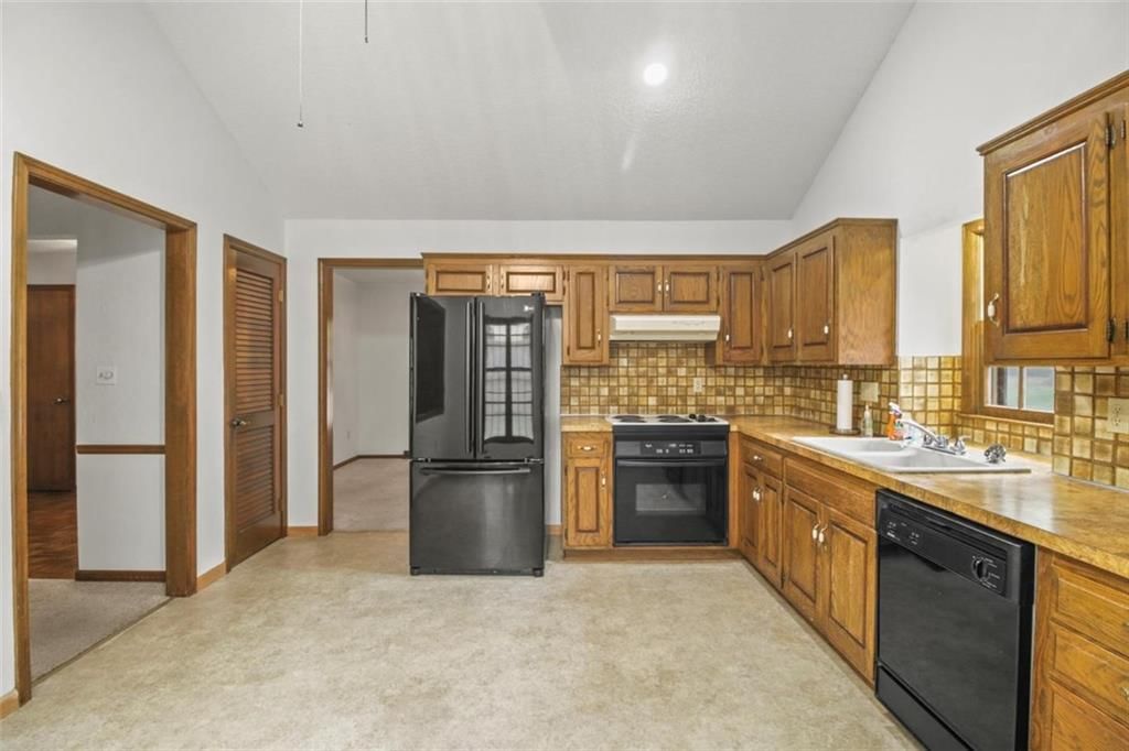 3608 SW 10th Street Court — photo 8