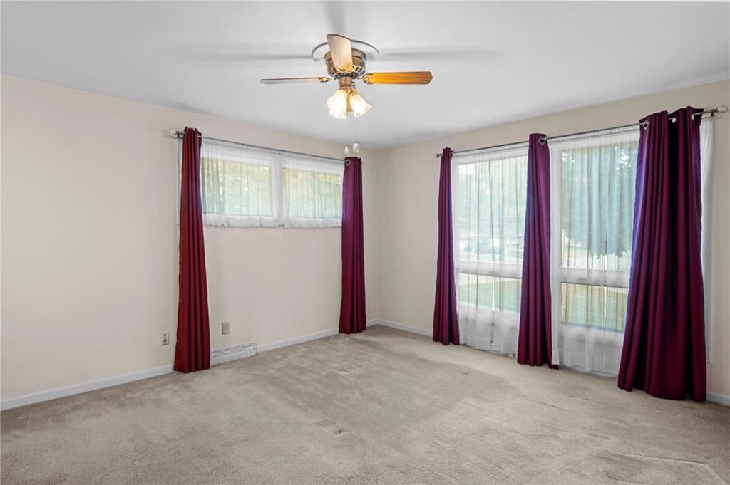 1720 Linden Lane — photo 15