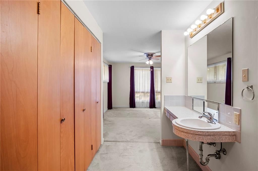 1720 Linden Lane — photo 16