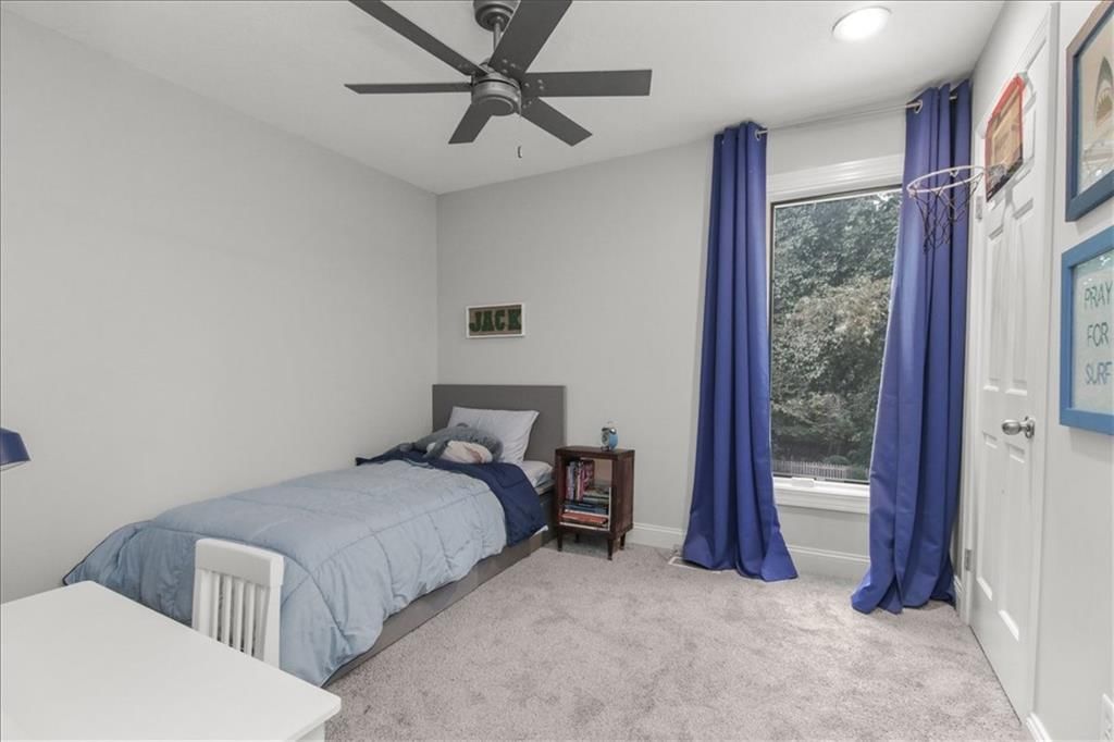 203 NE Shoreview Drive — photo 25