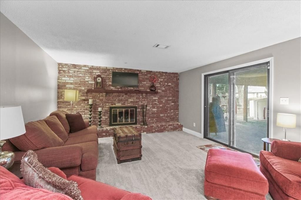 203 NE Shoreview Drive — photo 30