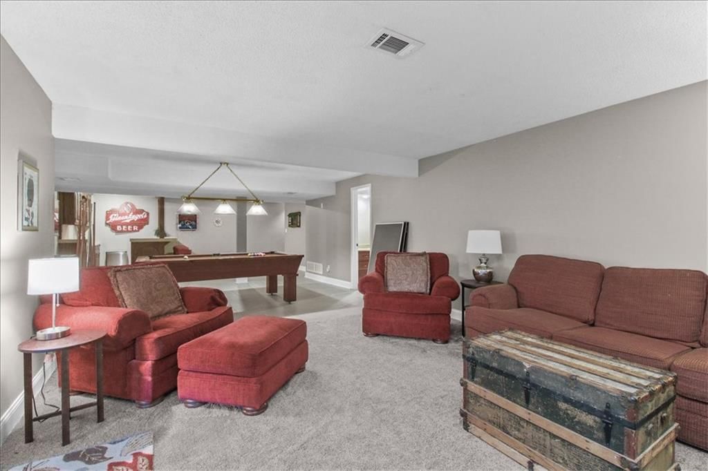 203 NE Shoreview Drive — photo 31