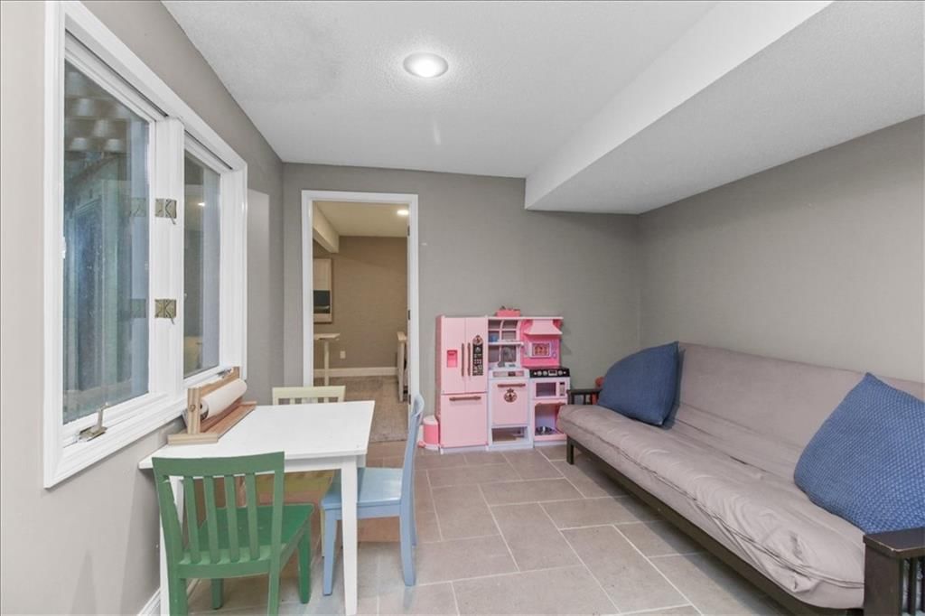 203 NE Shoreview Drive — photo 32