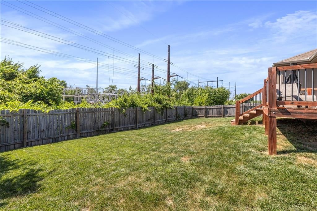 21904 Crystal Avenue — photo 35