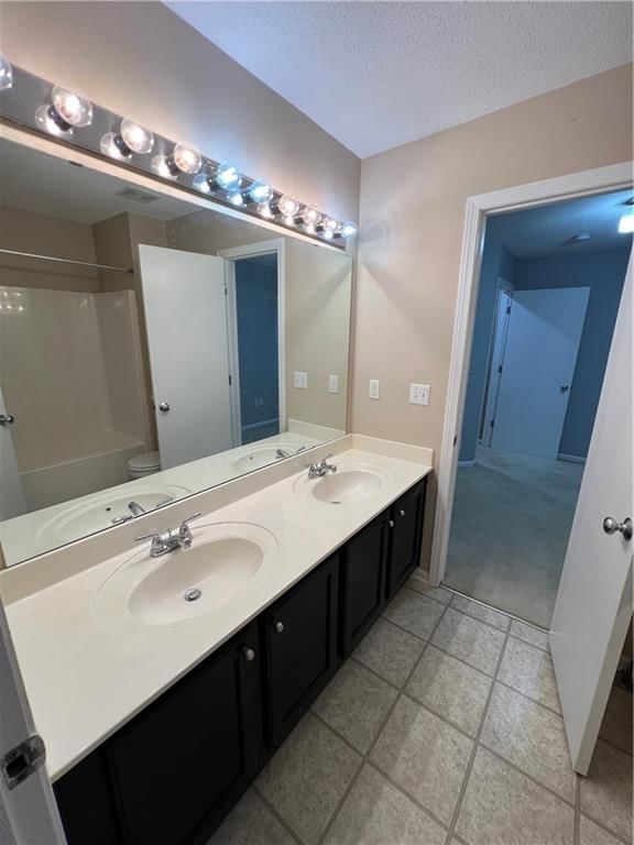 8150 N Elmwood Avenue N — photo 17