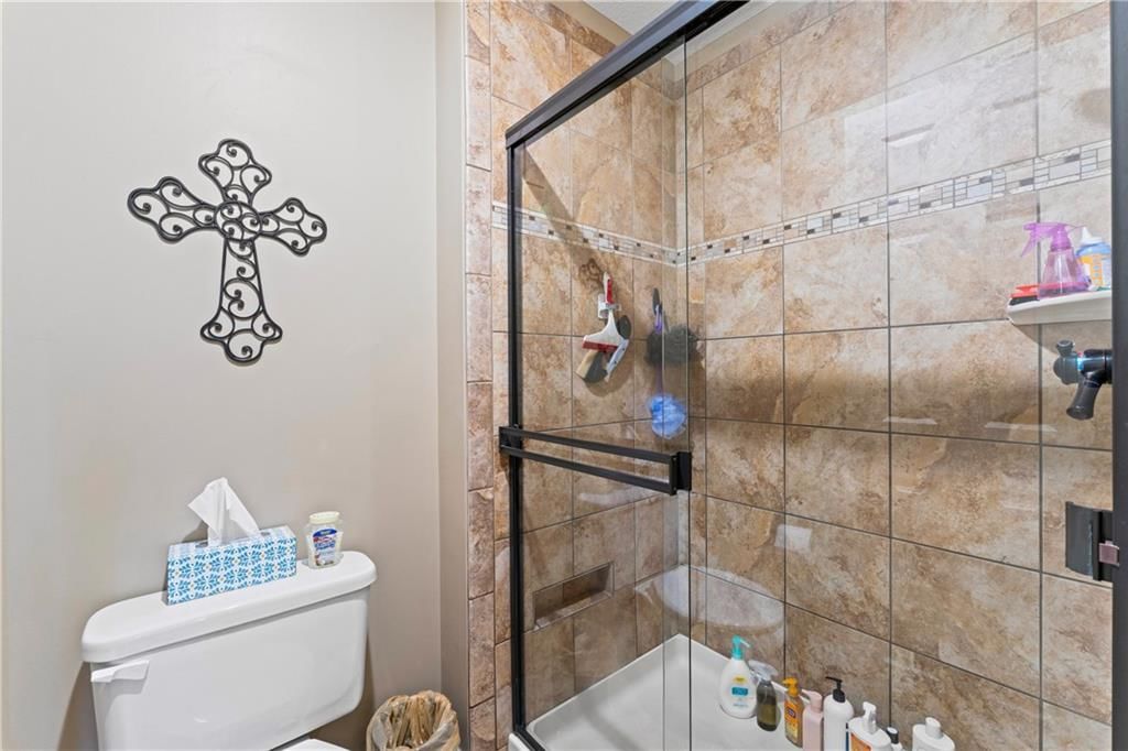 636 SW Lakeview Drive — photo 23