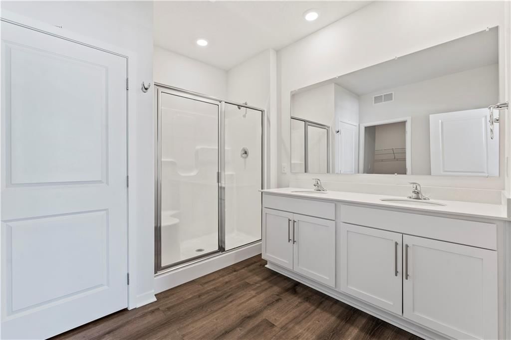 2202 Creek View Lane — photo 15
