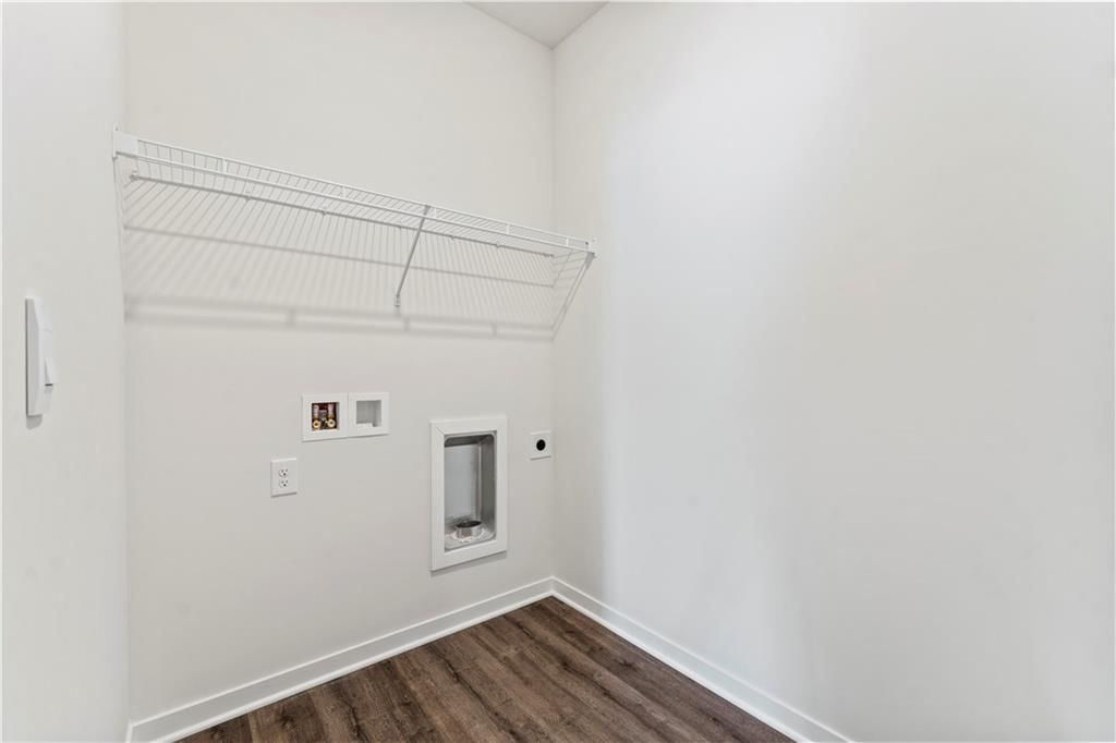 2202 Creek View Lane — photo 18