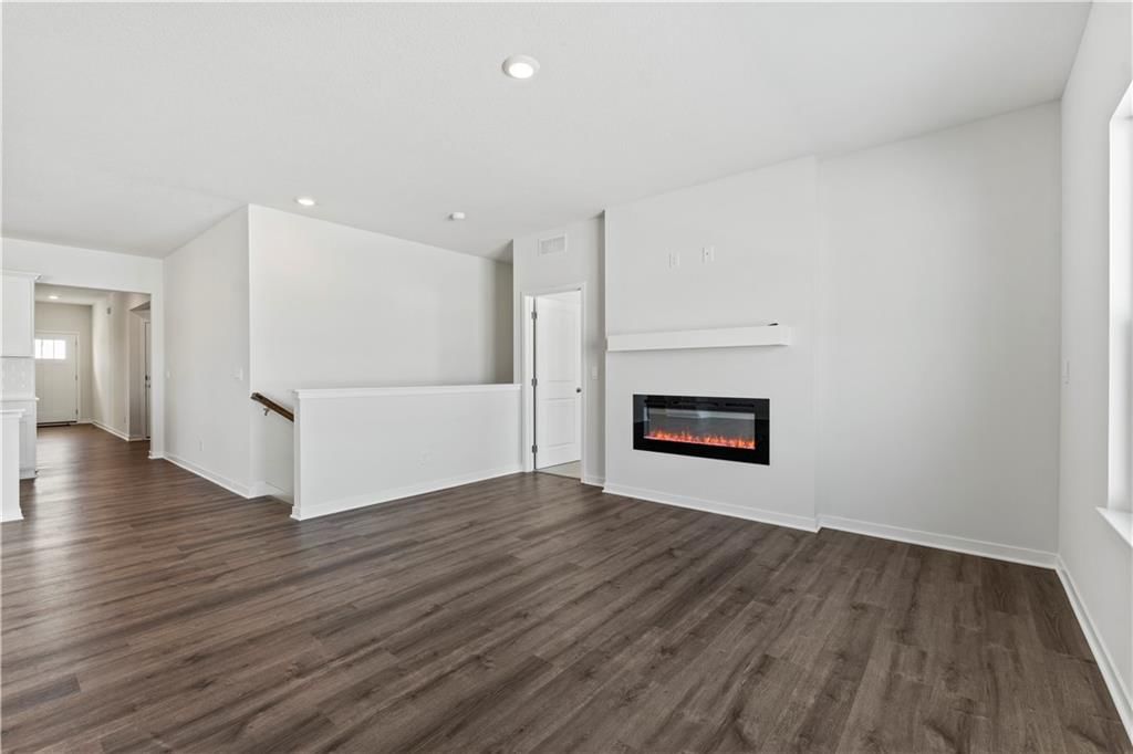 2202 Creek View Lane — photo 10
