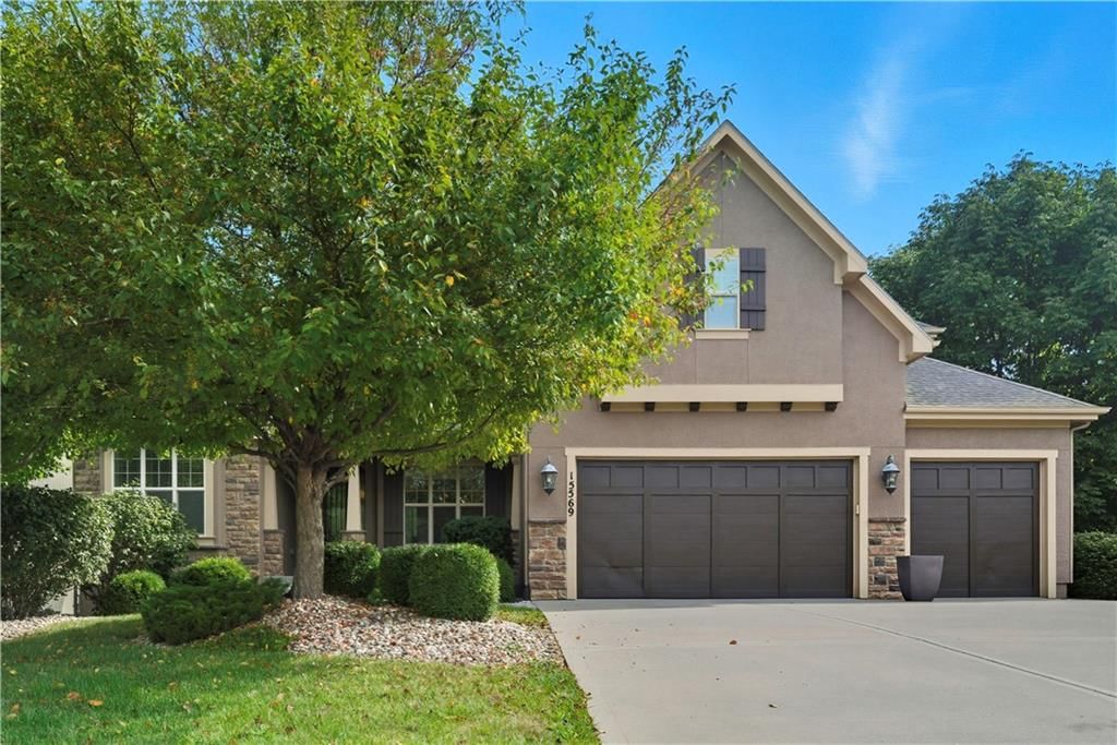 15569 Eby Street, Overland Park, KS