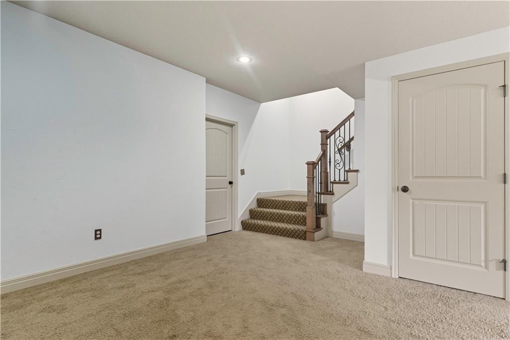 15569 Eby Street — photo 60