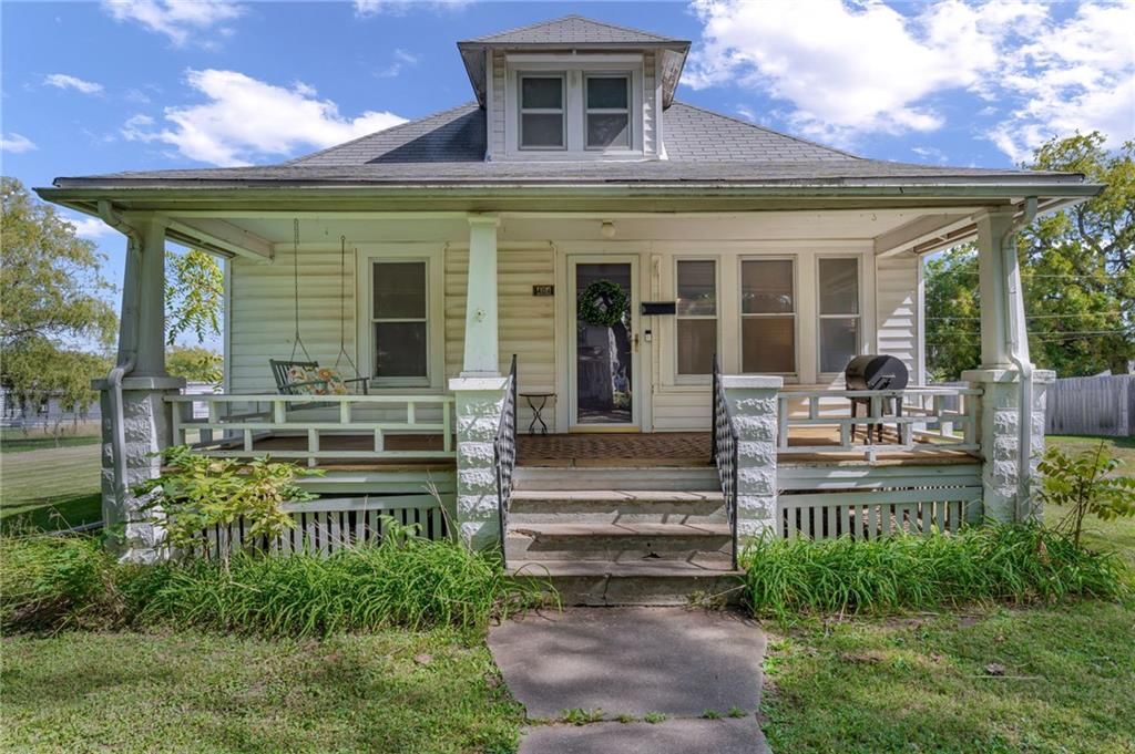404 Cedar Street — photo 2