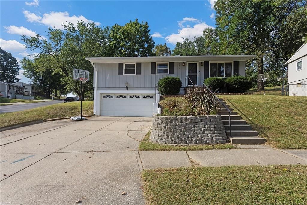 2410 Briarcliff Avenue — photo 2