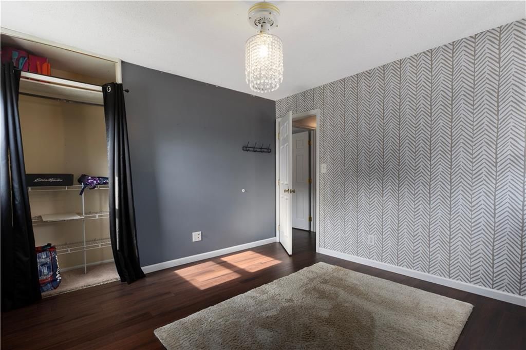 2410 Briarcliff Avenue — photo 14