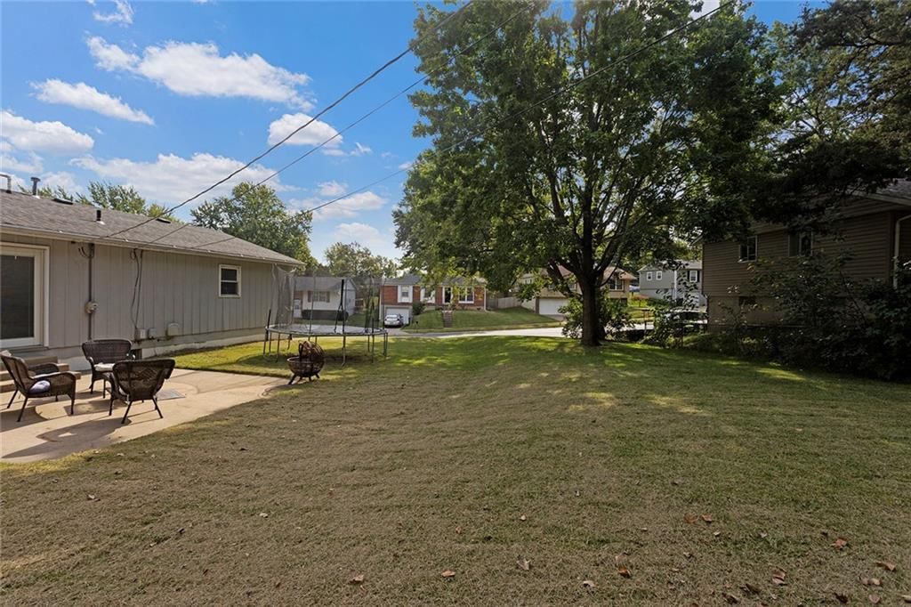 2410 Briarcliff Avenue — photo 21
