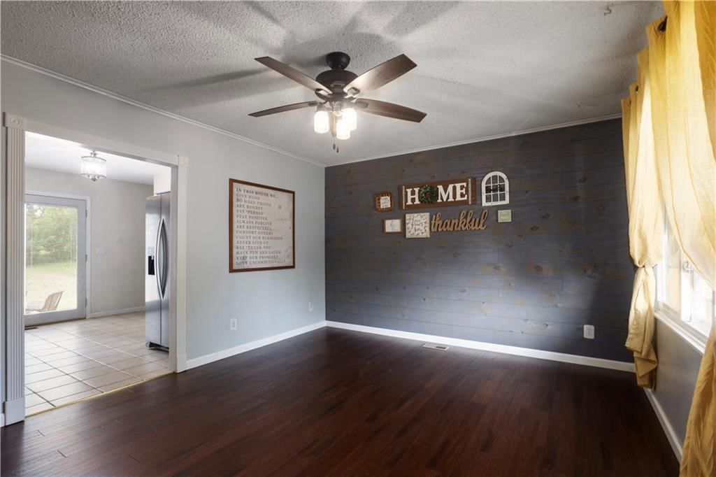 2410 Briarcliff Avenue — photo 6