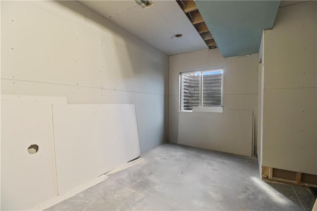 1401 NW Hickory Ridge Court — photo 28