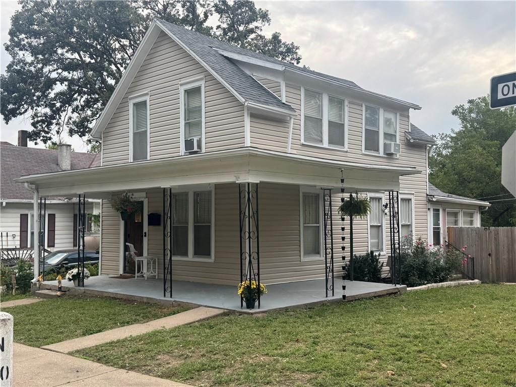 2943 Jules Street — photo 3