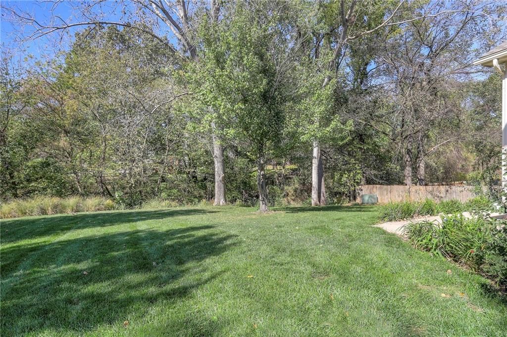 4420 Anderson Street — photo 46