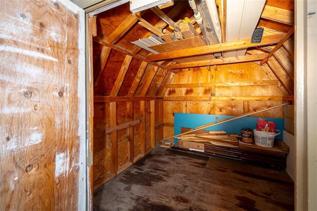 522 Buttinger Place — photo 39