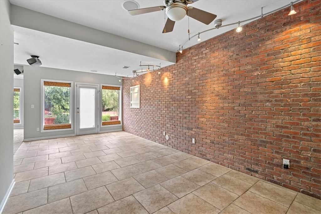 21522 W 98th Terrace — photo 30
