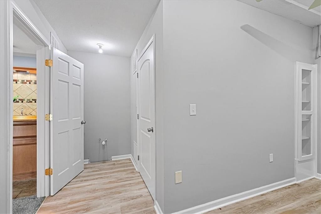21522 W 98th Terrace — photo 41