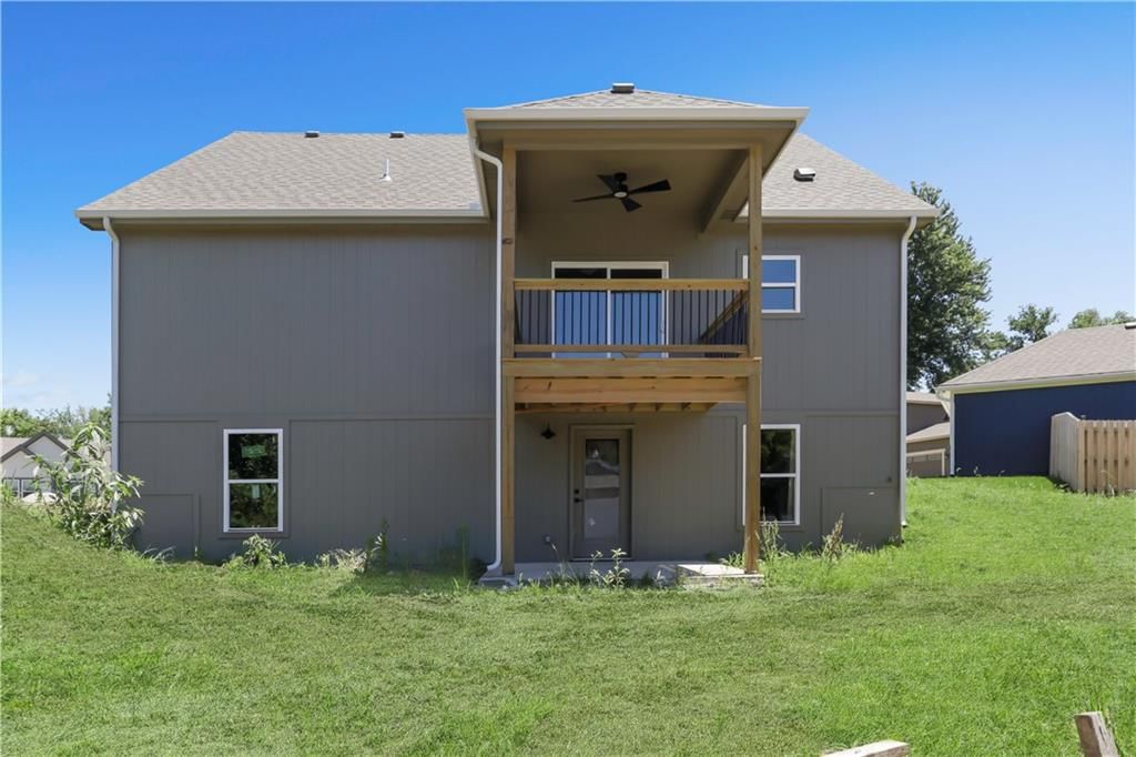 2021 Riverstone Drive — photo 16
