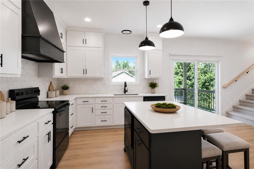 2021 Riverstone Drive — photo 8