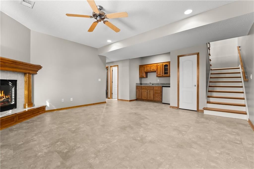 2413 NE Old Paint Road — photo 22