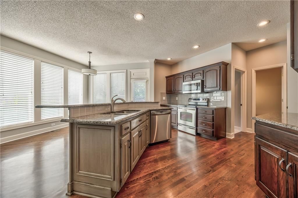 15478 S Acuff Lane — photo 9
