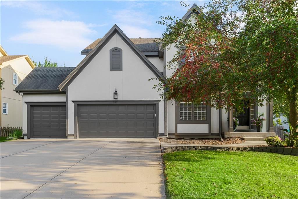 5901 W 153rd Terrace, Overland Park, KS