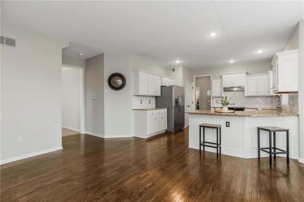 5901 W 153rd Terrace — photo 11