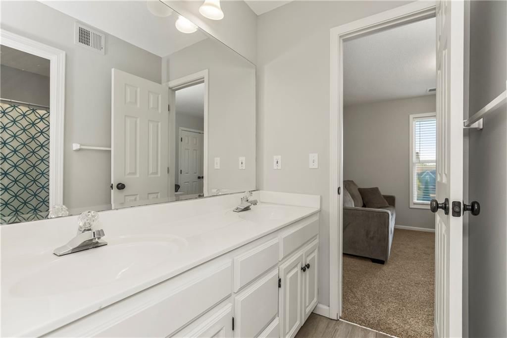 5901 W 153rd Terrace — photo 21
