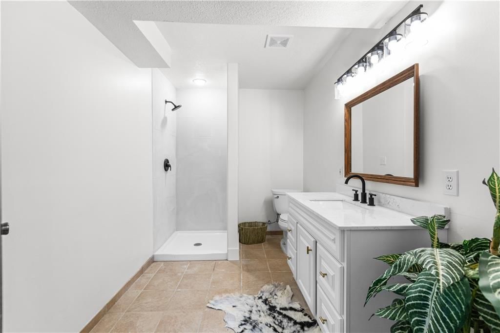 2112 SE 3rd Street — photo 31